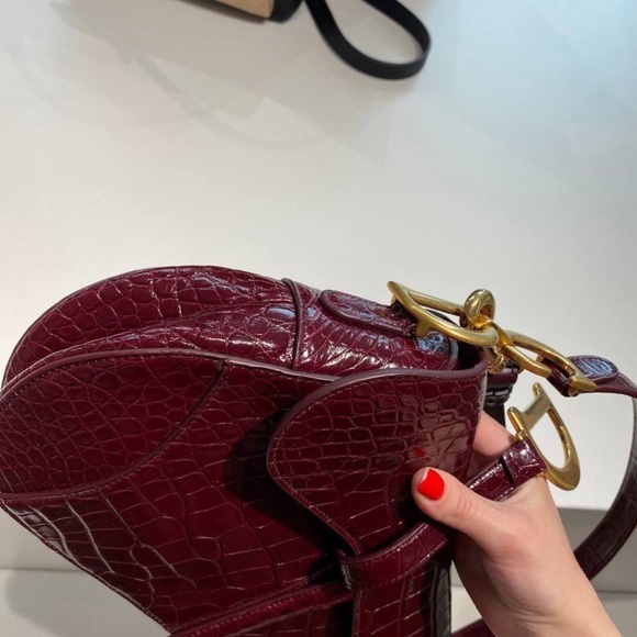 Metallic Burgundy Shiny Alligator Saddle Bag Gold
Hardware - Picture 6 of 11